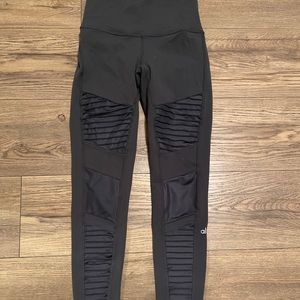 ALO Yoga high waisted MOTO legging
